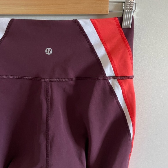 Lululemon Kick Serve Sweat Tight 25" Bordeaux Drama / Vivid Flame / White size 6 - Picture 9 of 10